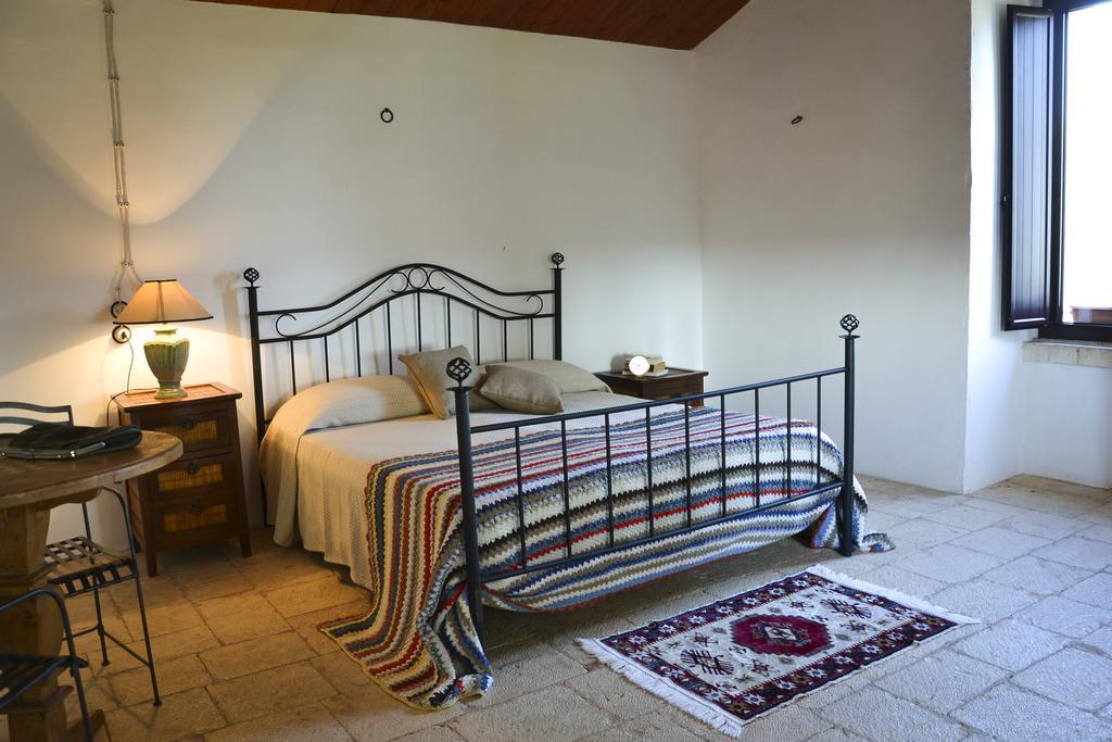 B&B Masseria Del Marchese กัสเตลลานา กรอตเต ภายนอก รูปภาพ